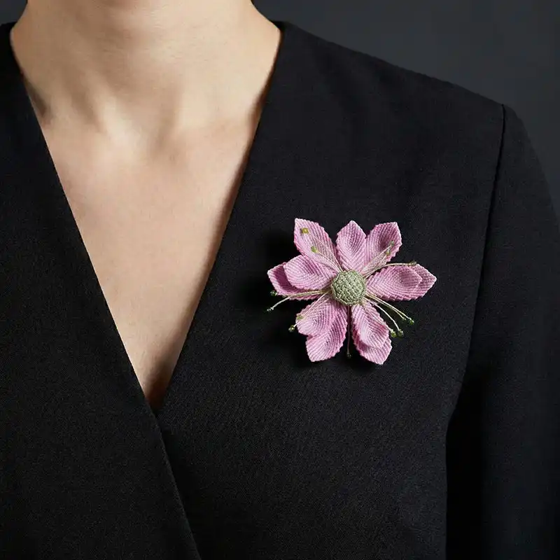 Pure Lotus Brooch — 5