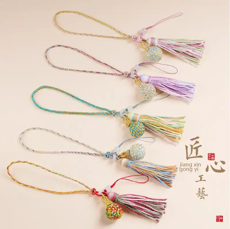 Tibetan-Ethnic-Tassel — 2